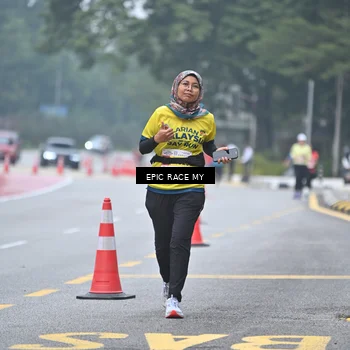 Runner Photo 7034447
