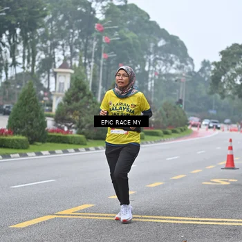 Runner Photo 7034467