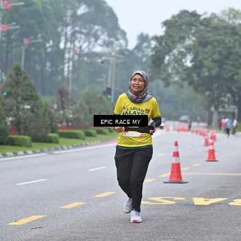 Runner Photo 7034471