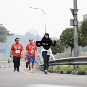 Runner Photo 7034478