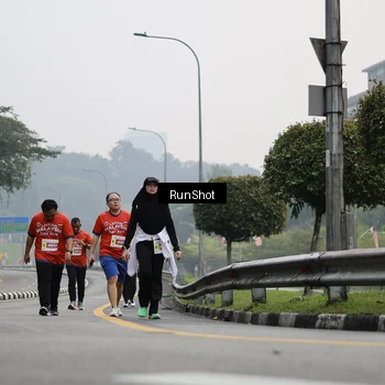 Runner Photo 7034482