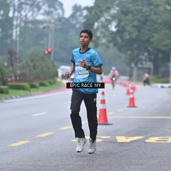 Runner Photo 7034510