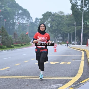 Runner Photo 7034539