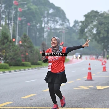 Runner Photo 7034556
