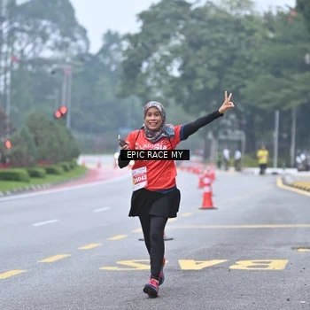 Runner Photo 7034558