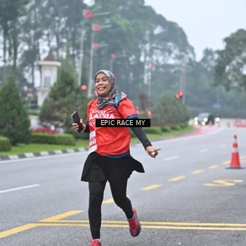 Runner Photo 7034564