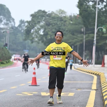 Runner Photo 7034568