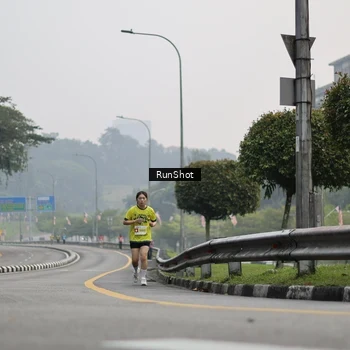 Runner Photo 7034576