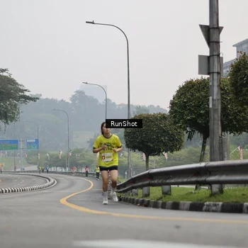 Runner Photo 7034583