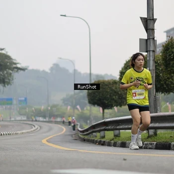 Runner Photo 7034584