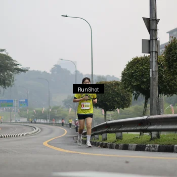 Runner Photo 7034586