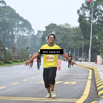 Runner Photo 7034588