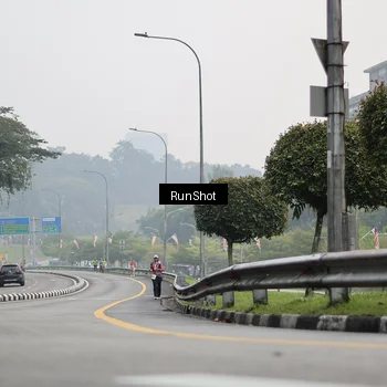 Runner Photo 7034613