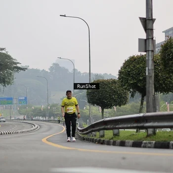 Runner Photo 7034665