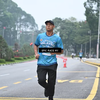 Runner Photo 7034709