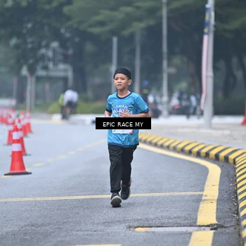 Runner Photo 7034723