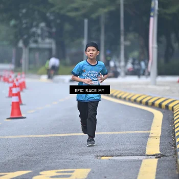Runner Photo 7034725