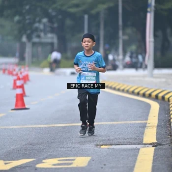 Runner Photo 7034733