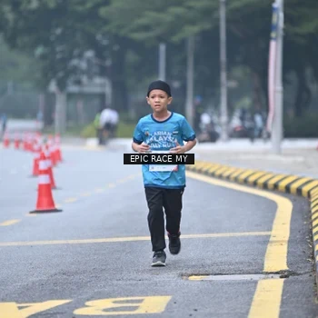 Runner Photo 7034741