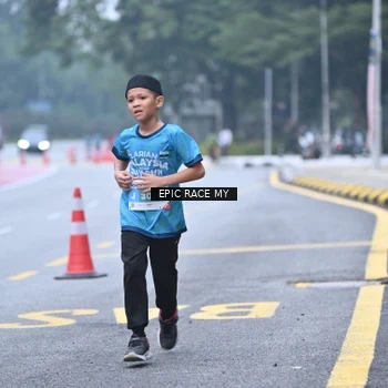 Runner Photo 7034743