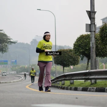 Runner Photo 7034744