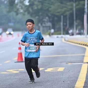 Runner Photo 7034749