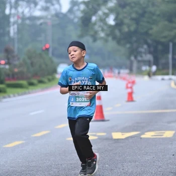 Runner Photo 7034755