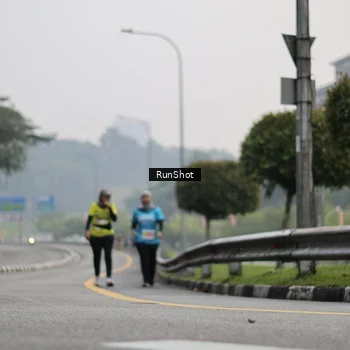 Runner Photo 7034763