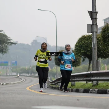 Runner Photo 7034779