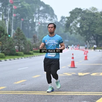 Runner Photo 7034787