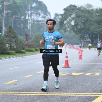 Runner Photo 7034791