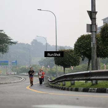 Runner Photo 7034806