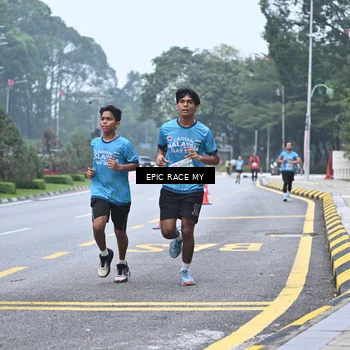 Runner Photo 7034816