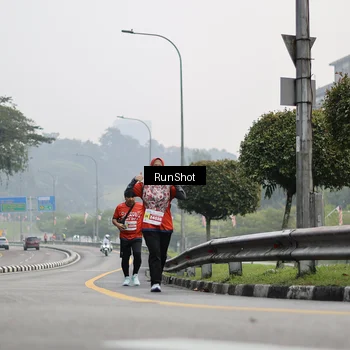 Runner Photo 7034827