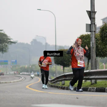 Runner Photo 7034829