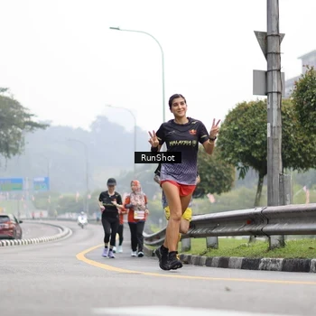 Runner Photo 7034836