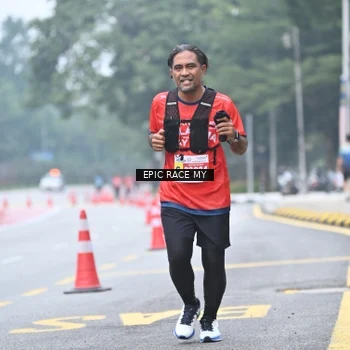 Runner Photo 7034840