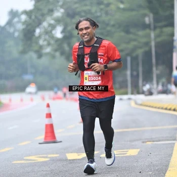 Runner Photo 7034845