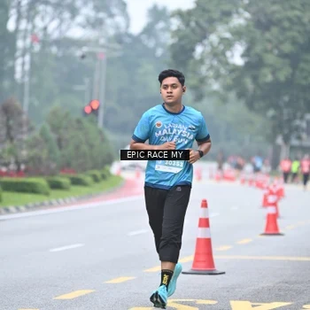 Runner Photo 7034873