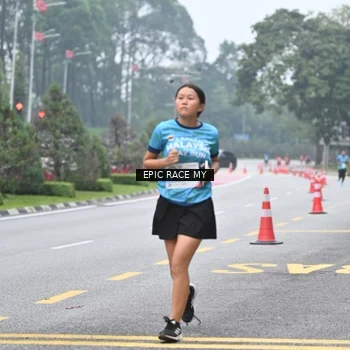 Runner Photo 7034877