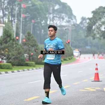 Runner Photo 7034889