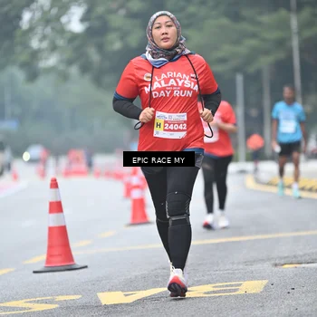 Runner Photo 7034907