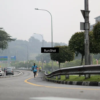 Runner Photo 7034919