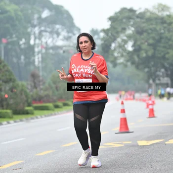 Runner Photo 7034947