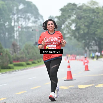 Runner Photo 7034954