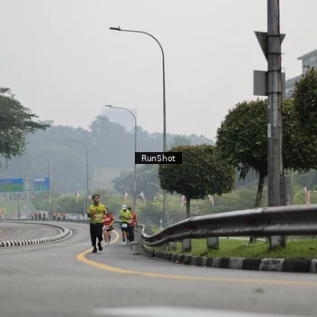 Runner Photo 7034970