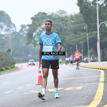 Runner Photo 7034982