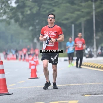 Runner Photo 7034995