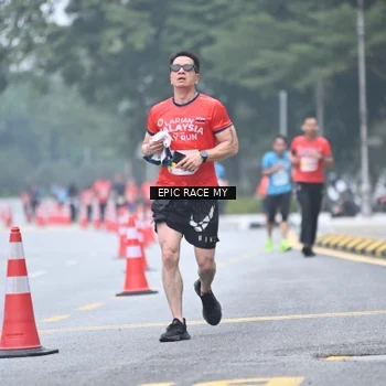 Runner Photo 7034996
