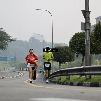 Runner Photo 7035001